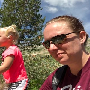 Meet your Posher, Denise